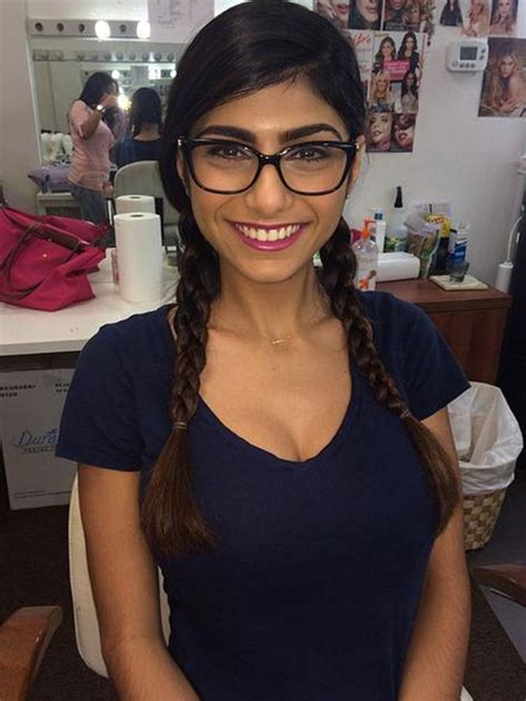 boobs sucking mia khalifa|Mia Khalifa Boob Suck Porn Videos .